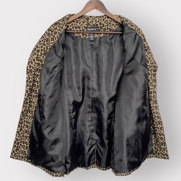 Maggie Barnes Two-Button Blazer Jacket Women 1X Brown Animal Print Lined Pockets - Picture 6 of 16